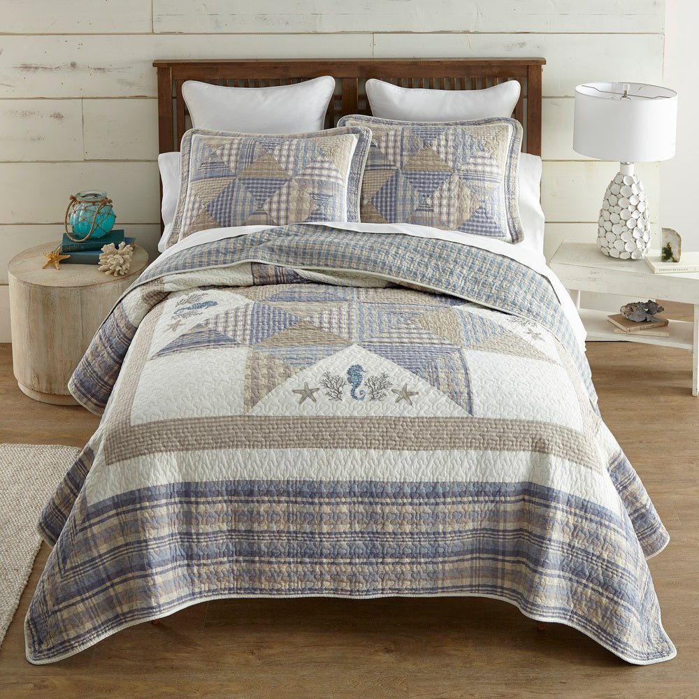 Coastal Star Quilt Set - 3 Sizes - Ozark Cabin Décor, LLC