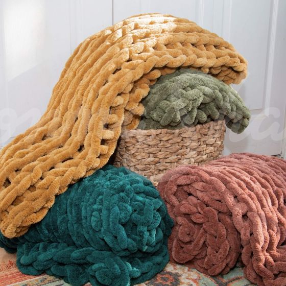 Chunky Chenille Knit Throws - Ozark Cabin Décor, LLC