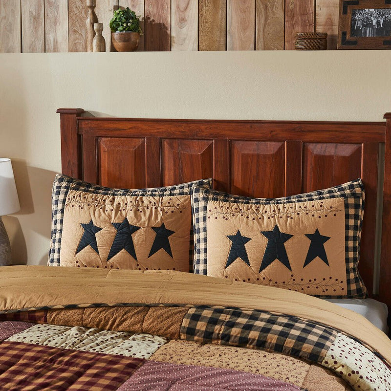 Pip Vinestar Quilt Collection