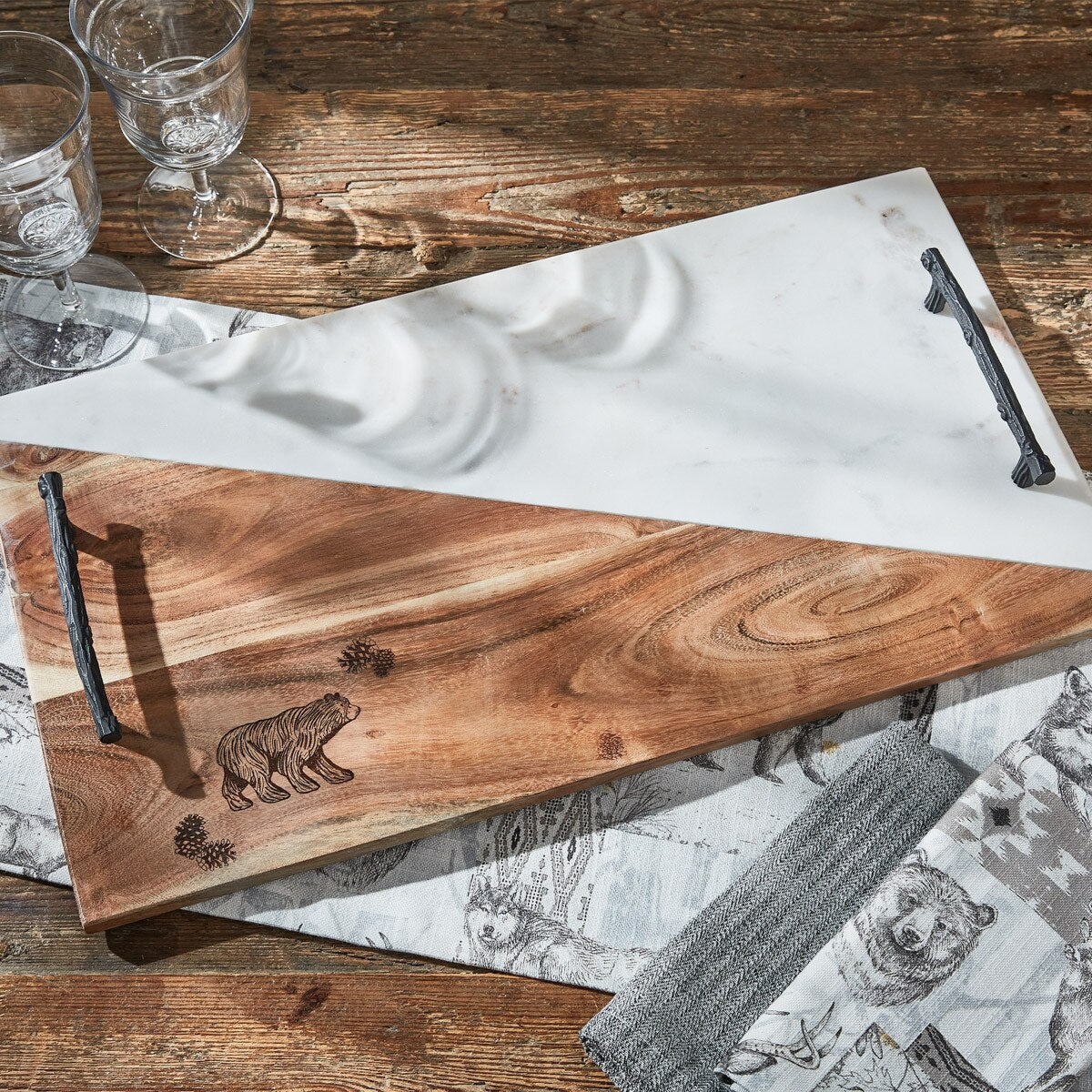 Rustic Bear Charcuterie Tray - Thumbnail 2