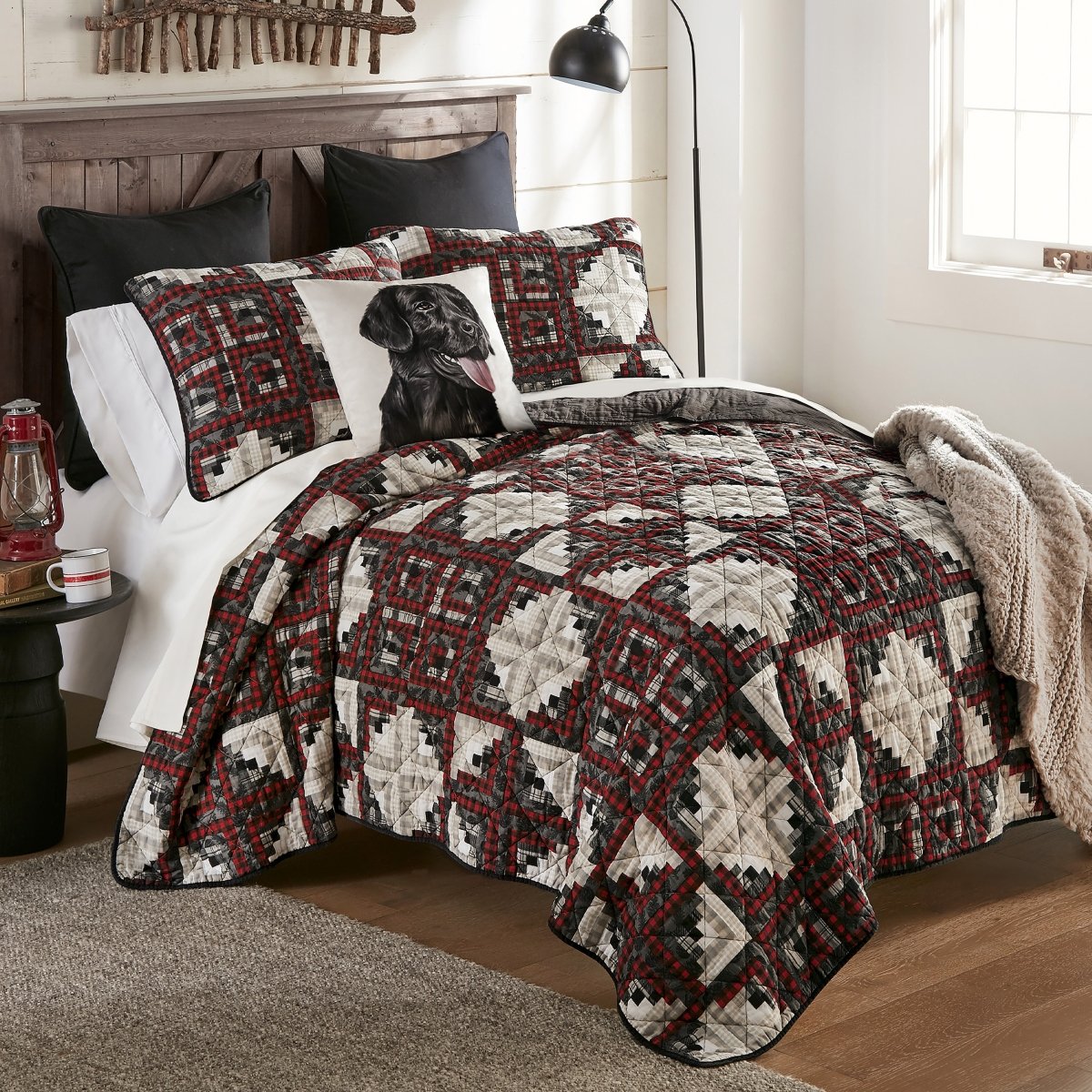 Log Cabin Star Cotton 2-Pc Quilt Set