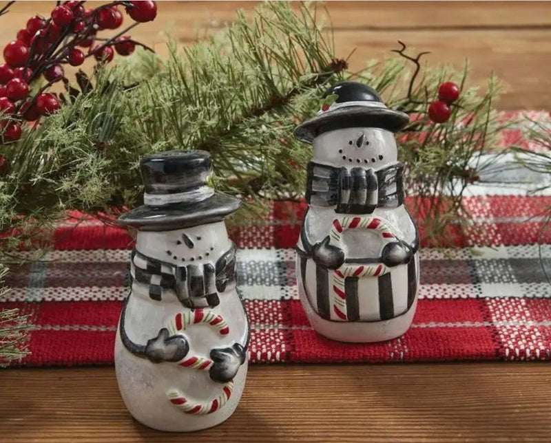 Sketchbook Snowmen Salt & Pepper Shakers - Ozark Cabin Décor, LLC