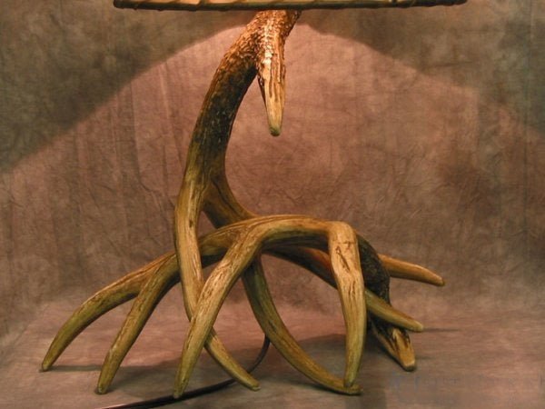 Lodge 2 Antler Lamp - Ozark Cabin Décor, LLC