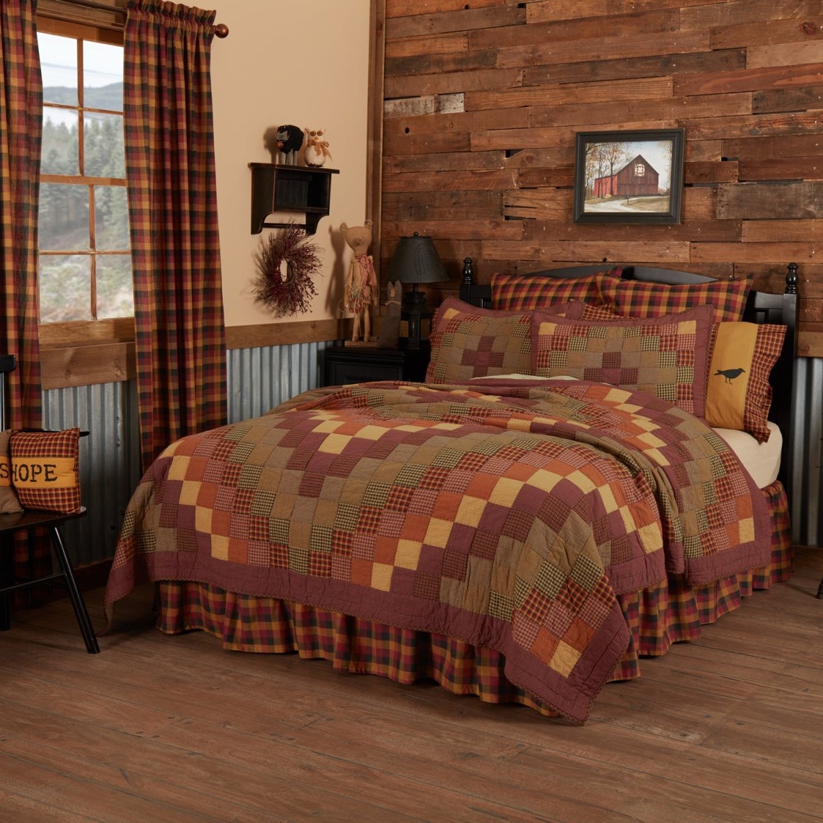 Heritage Farms Reversible Patchwork Cabin Quilt Set - Thumbnail 4