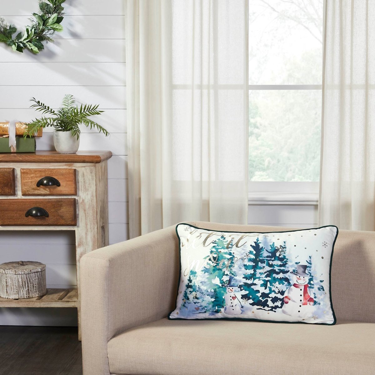 Let It Snow Christmas Pillow - Ozark Cabin Décor, LLC