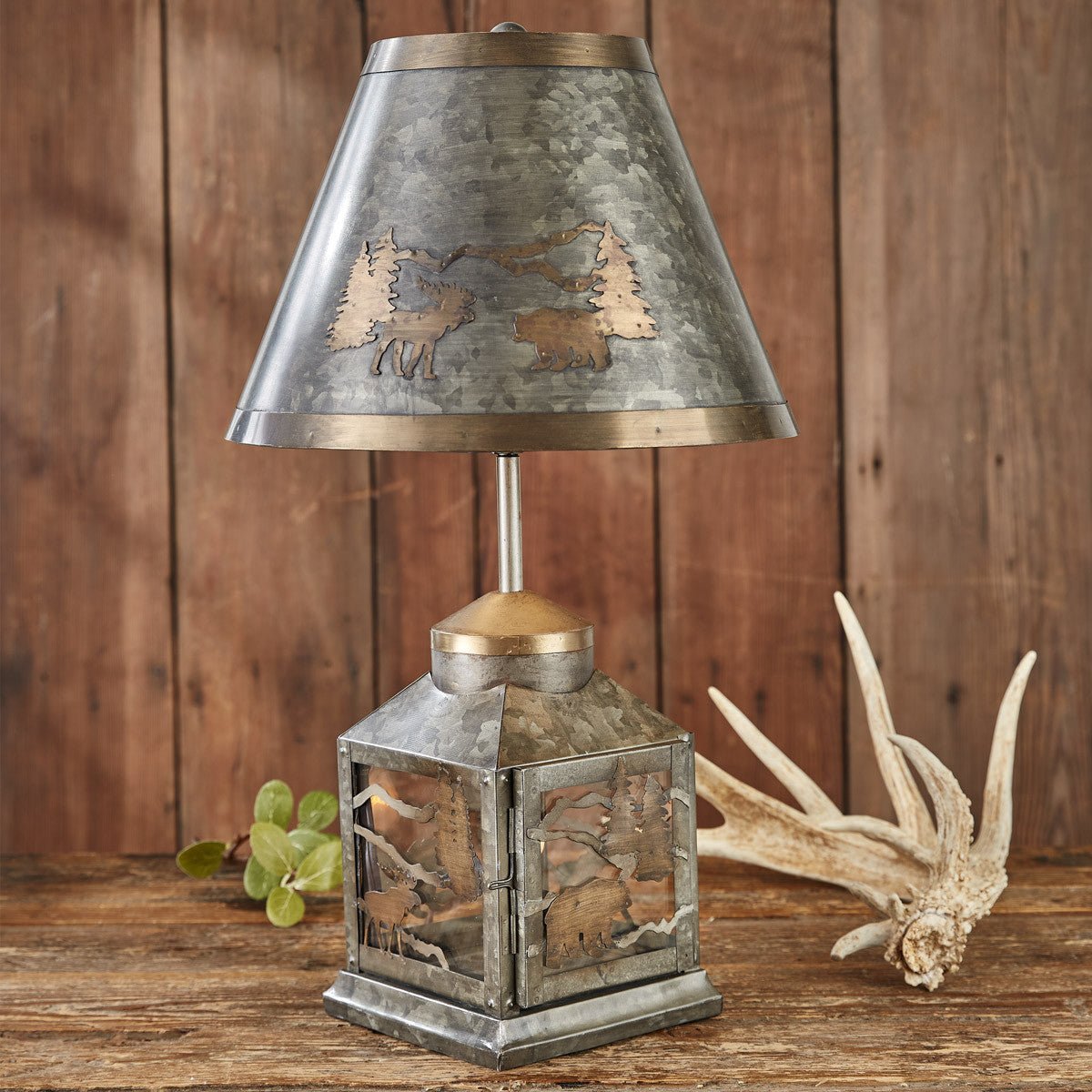 Foresters Lantern Lamp with Shade - Ozark Cabin Décor, LLC