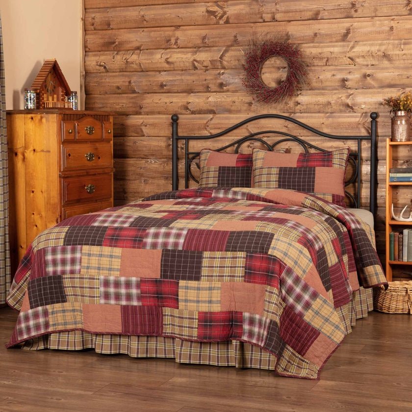 Wyatt 3-Piece Reversible Quilt Set - Queen - Ozark Cabin Décor, LLC