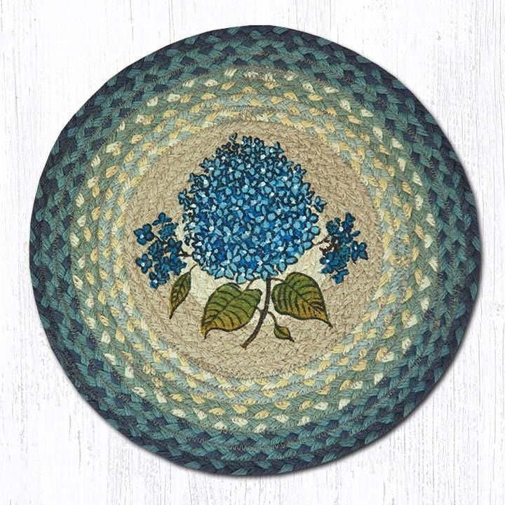 Blue Hydrangea Chair Pad - Ozark Cabin Décor, LLC