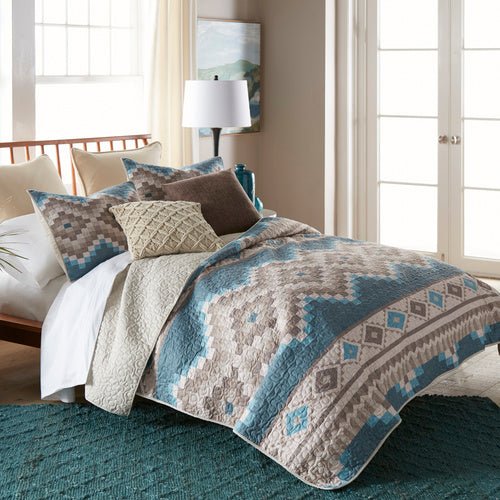 Desert Point Quilted Bedding Set - Queen - Ozark Cabin Décor, LLC