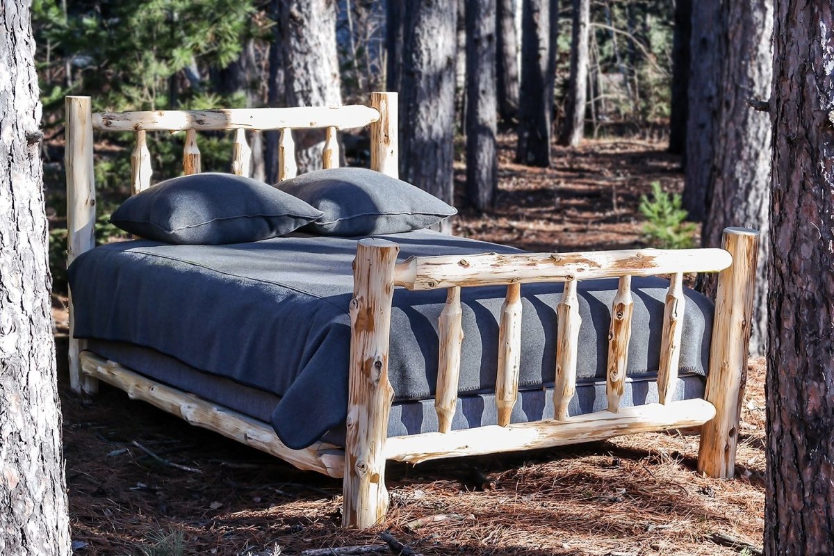 Voyageur Queen Traditional Bed-Complete-UNFINISHED/UNASSEMBLED - Ozark Cabin Décor, LLC