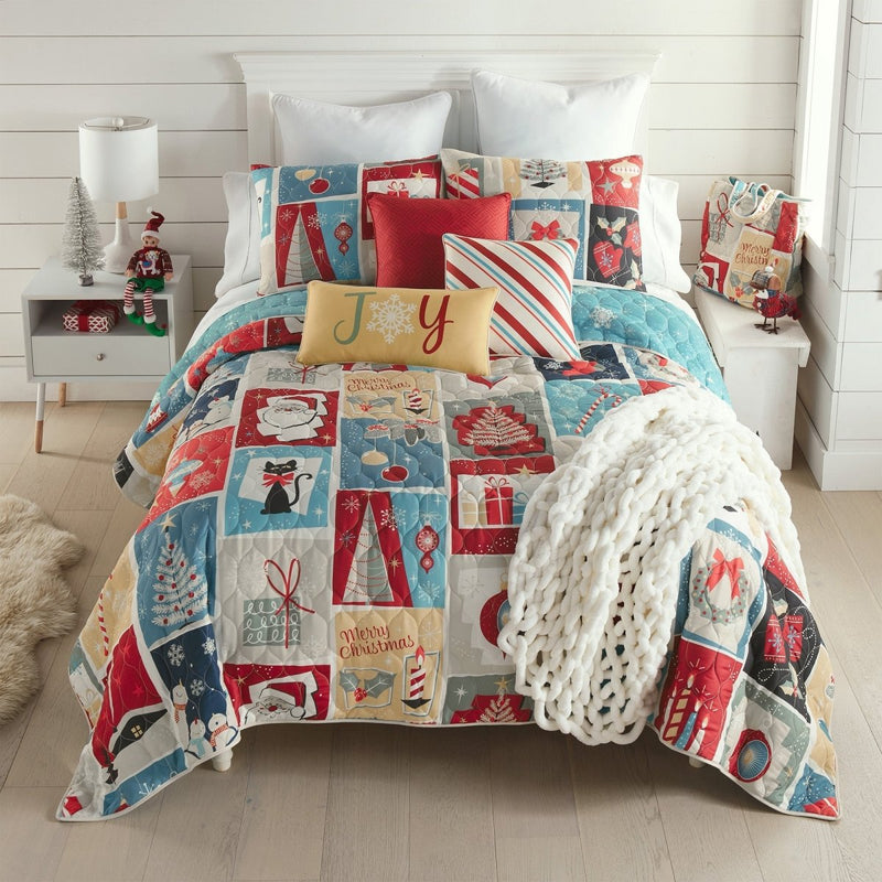 Retro Christmas Quilted Bedding Set - Queen - Ozark Cabin Décor, LLC