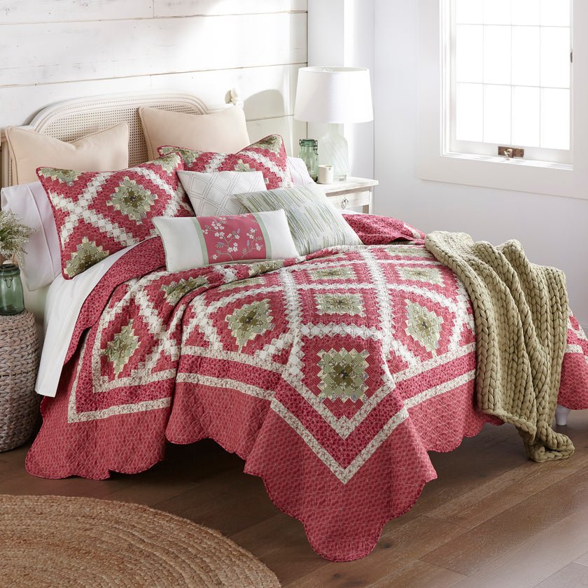 Sweet Melon Reversible Quilt Set - King - Ozark Cabin Décor, LLC